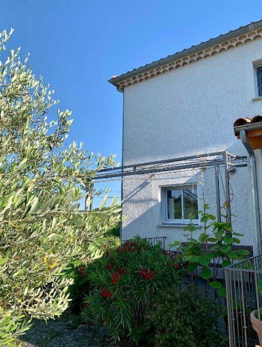 Charmante Chambre Dans Une Maison De Campagne Saint-Étienne-de-Fontbellon 외부 사진